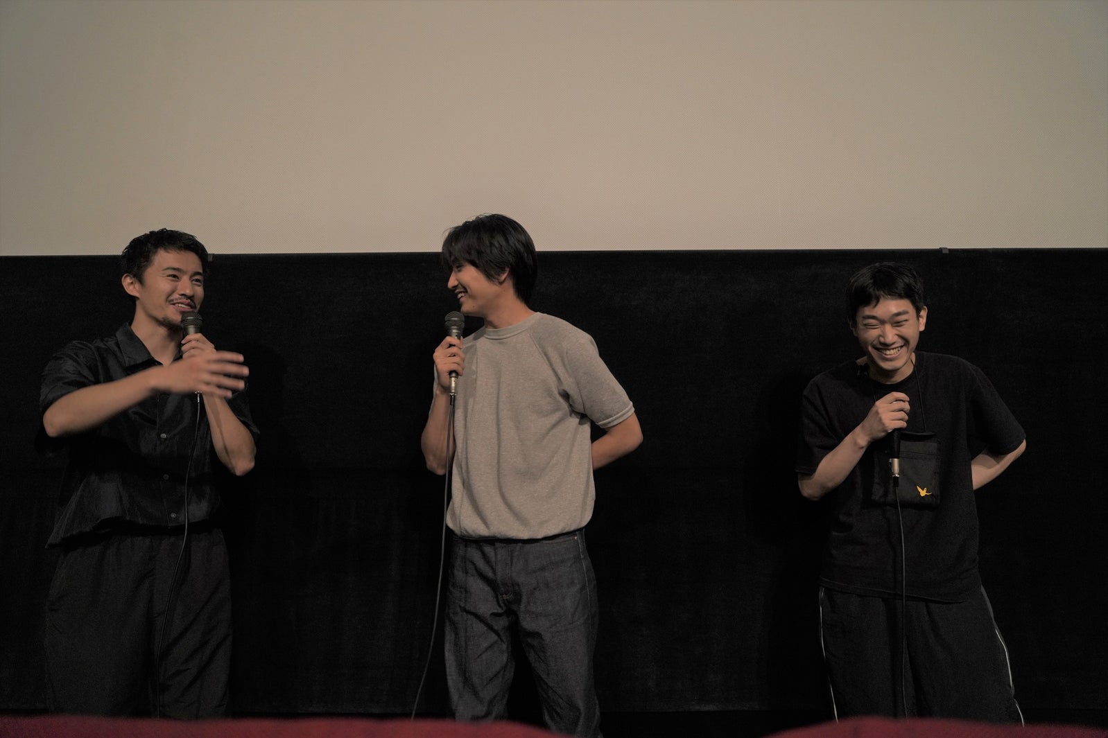 （左から）富田健太郎、金子大地、杉本大地監督（提供写真）