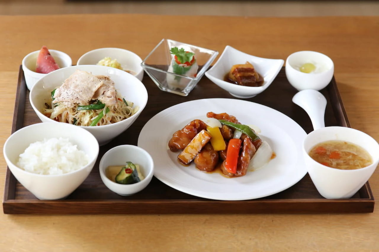 【神戸】ビーフン専門中国料理店がリニューアル！ テイクアウトDELIの販売も