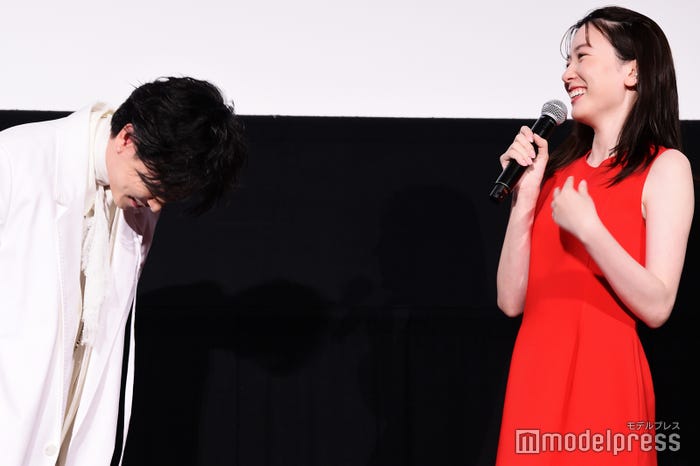 佐藤健、永野芽郁(C)モデルプレス