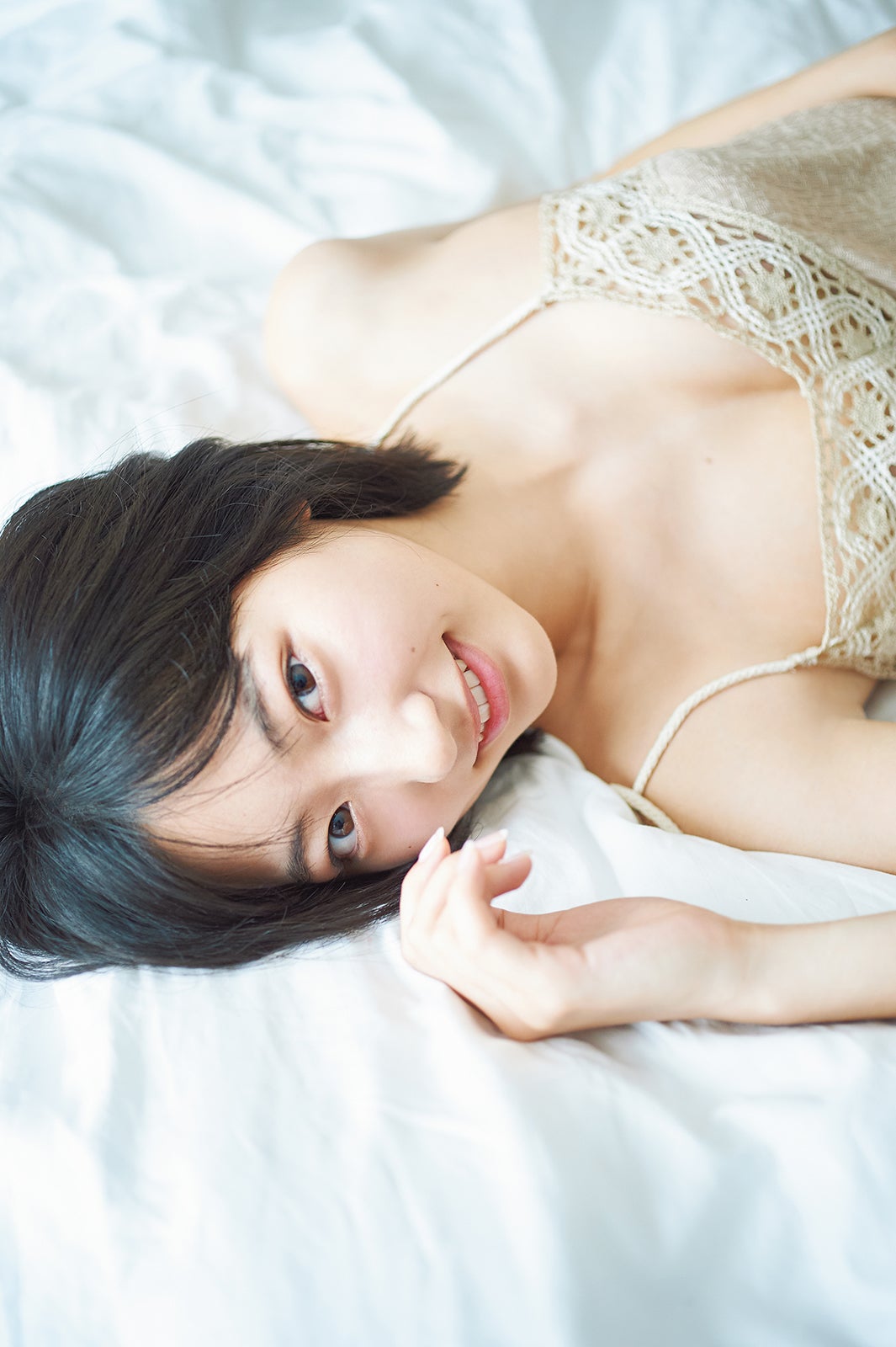 武田玲奈 2nd フォトブック「タビレナtrip2」（東京ニュース通信社刊）