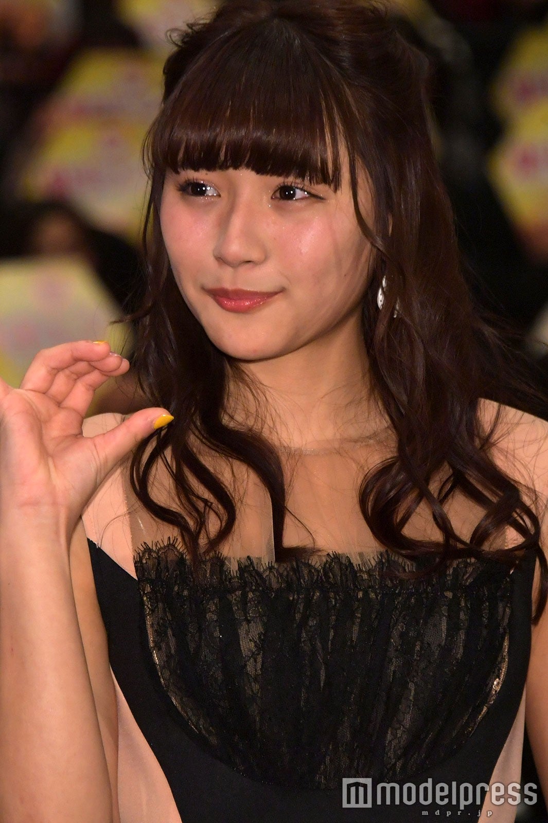 浅川梨奈（C）モデルプレス