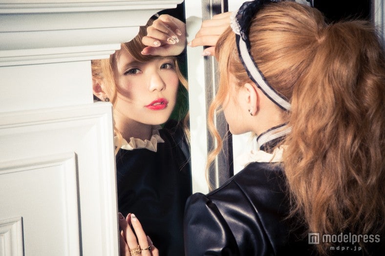 益若つばさ、離婚について初めて語る