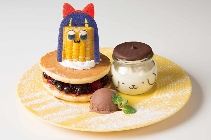 「ぜったい流行る」プリンも踊る エイサァァ～イハラマスコーンパンケーキ1,390円（C）O／T・K<br />（C）’76，’84，’93，’96，’01，’05，’19 SANRIO CO．，LTD．APPROVAL NO．S593879