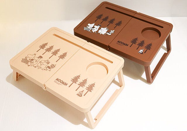 宝島社の付録のムーミンの折りたたみテーブル