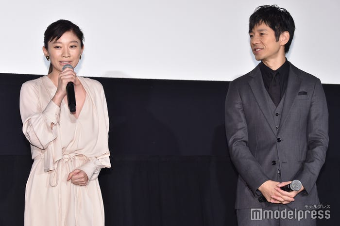 篠原涼子、西島秀俊 (C)モデルプレス