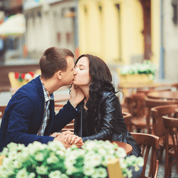 ノリかなぁ 付き合う前 にキスする 男性心理 って モデルプレス