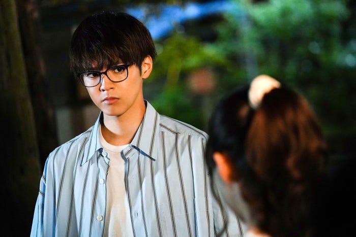 楓のギャップに胸キュン必至!/(C)2019映画『午前0時、キスしに来てよ』製作委員会