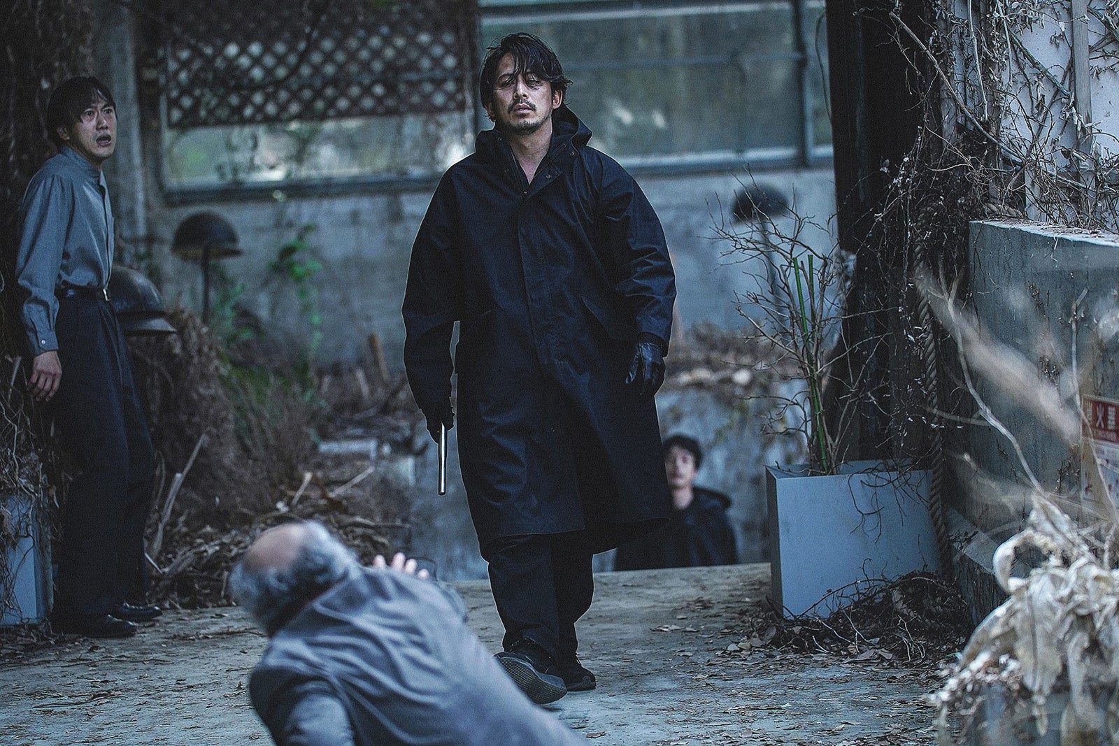 岡田准一、アクションシーンへのこだわり明かす「ヘルドッグス」特別映像解禁