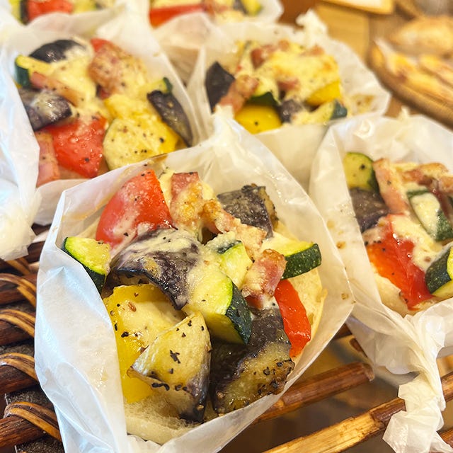 【1日約100種類】毎日買いに来る人も！地元の人に愛される「大阪のパン屋さん」