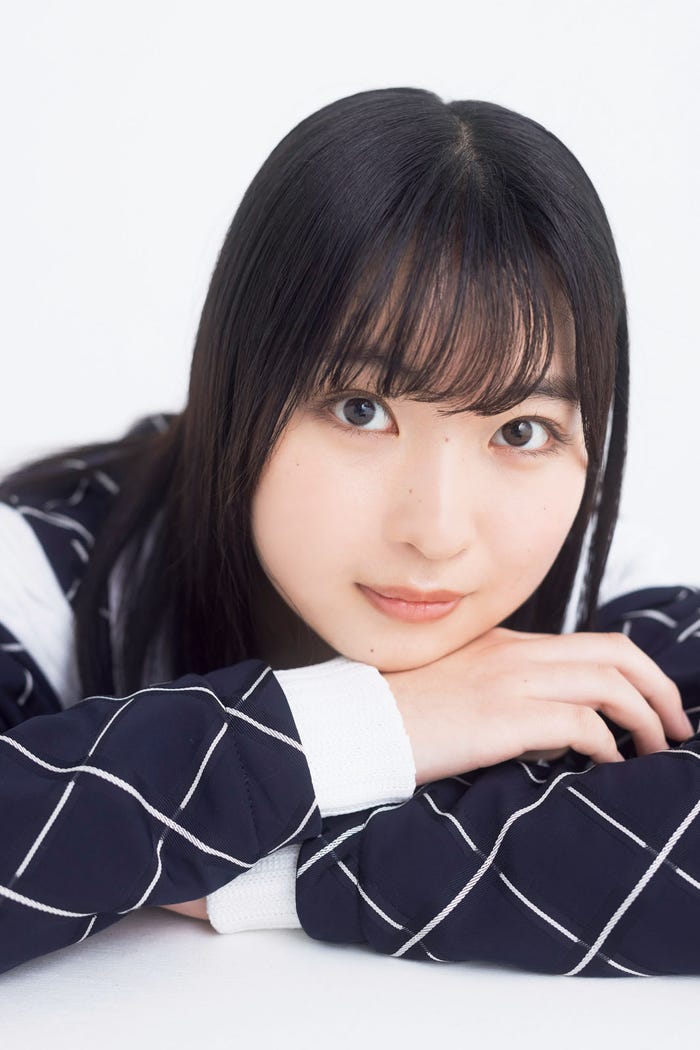 藤井里詠(C)田中智久、光文社