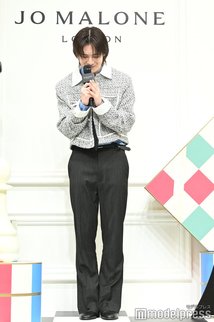 退場の際にキュートなお辞儀を見せた佐野雄大(C)モデルプレス