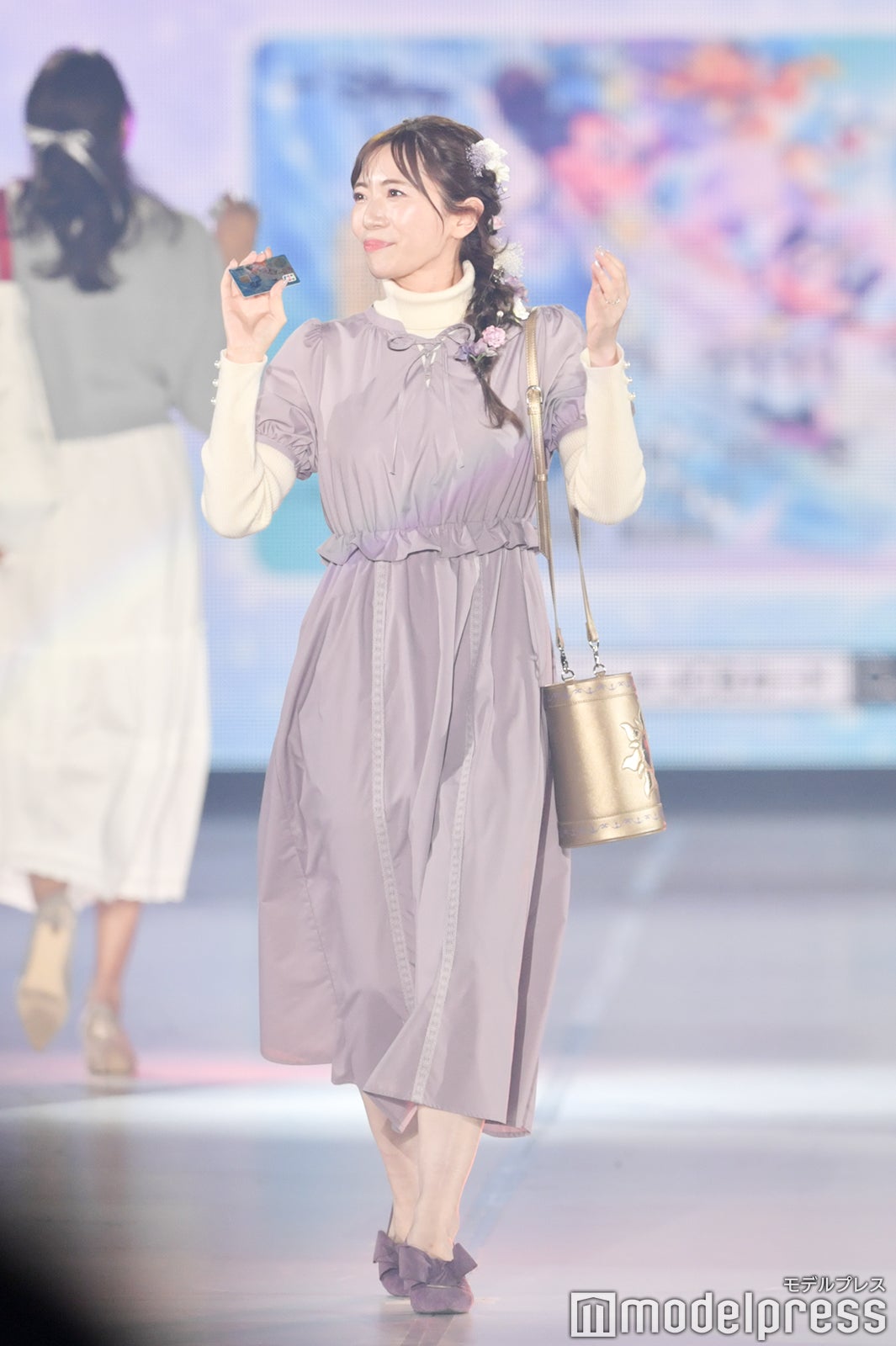 （C）モデルプレス