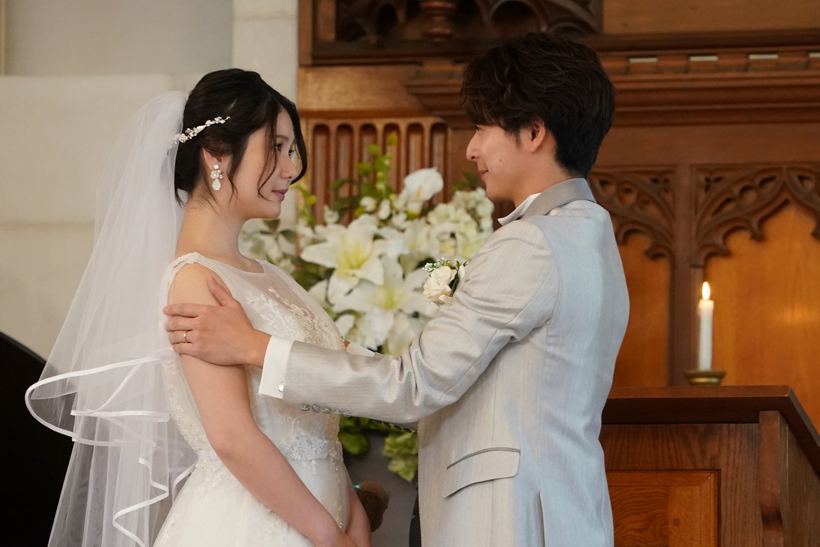 小野花梨、小池徹平「私の知らない私」第1話（C）ytv