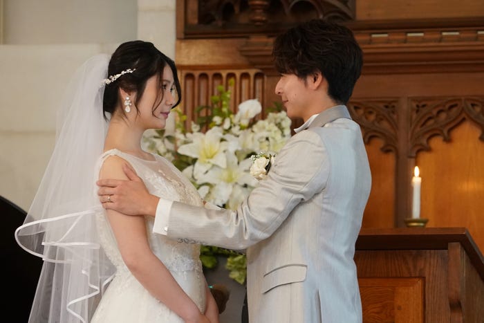 小野花梨、小池徹平「私の知らない私」第1話(C)ytv