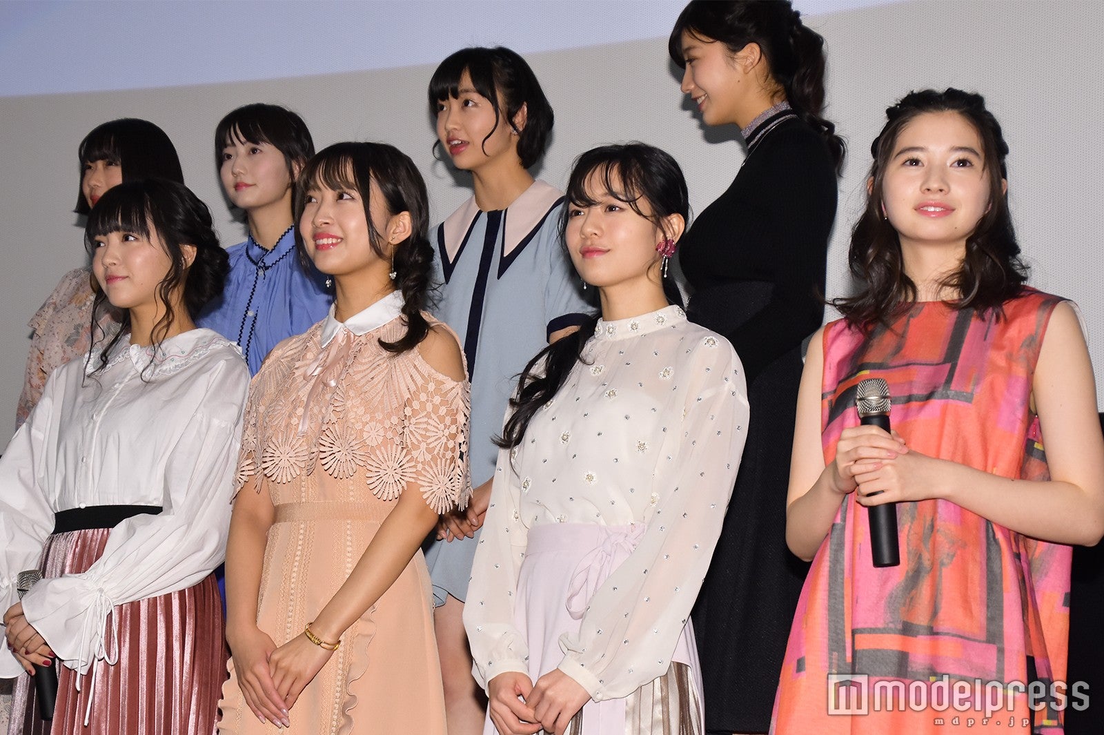 伊藤萌々香、桜田ひより （C）モデルプレス