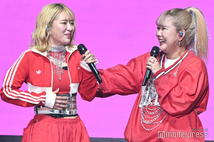 平成フラミンゴ(NICO、RIHO(C)モデルプレス