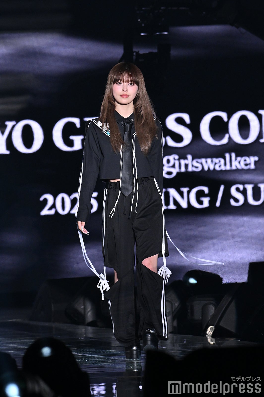 （C）モデルプレス