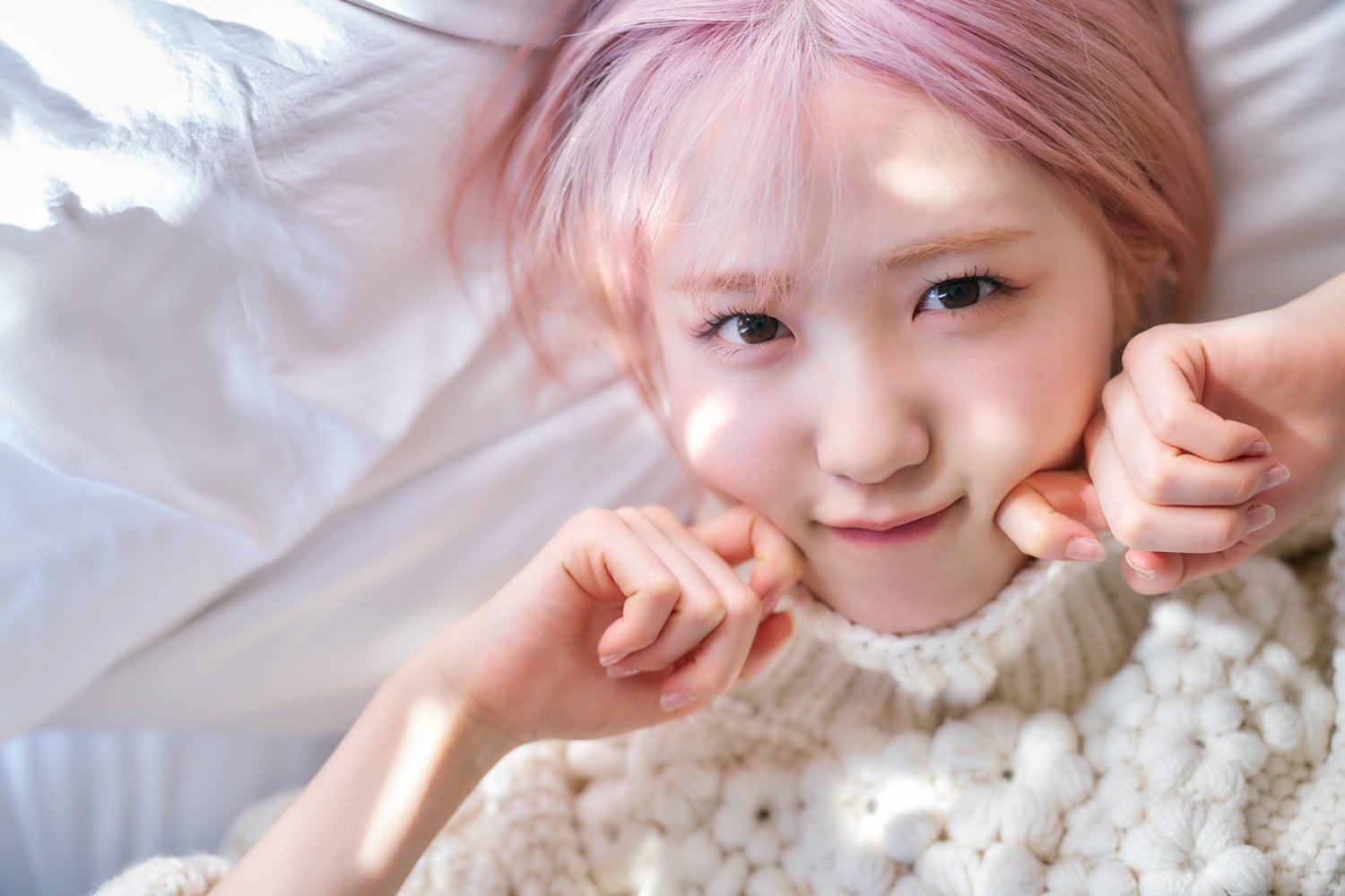 AKB48本田仁美、美背中＆美脚を大胆披露 日本・韓国で撮影の卒業フォトブック決定