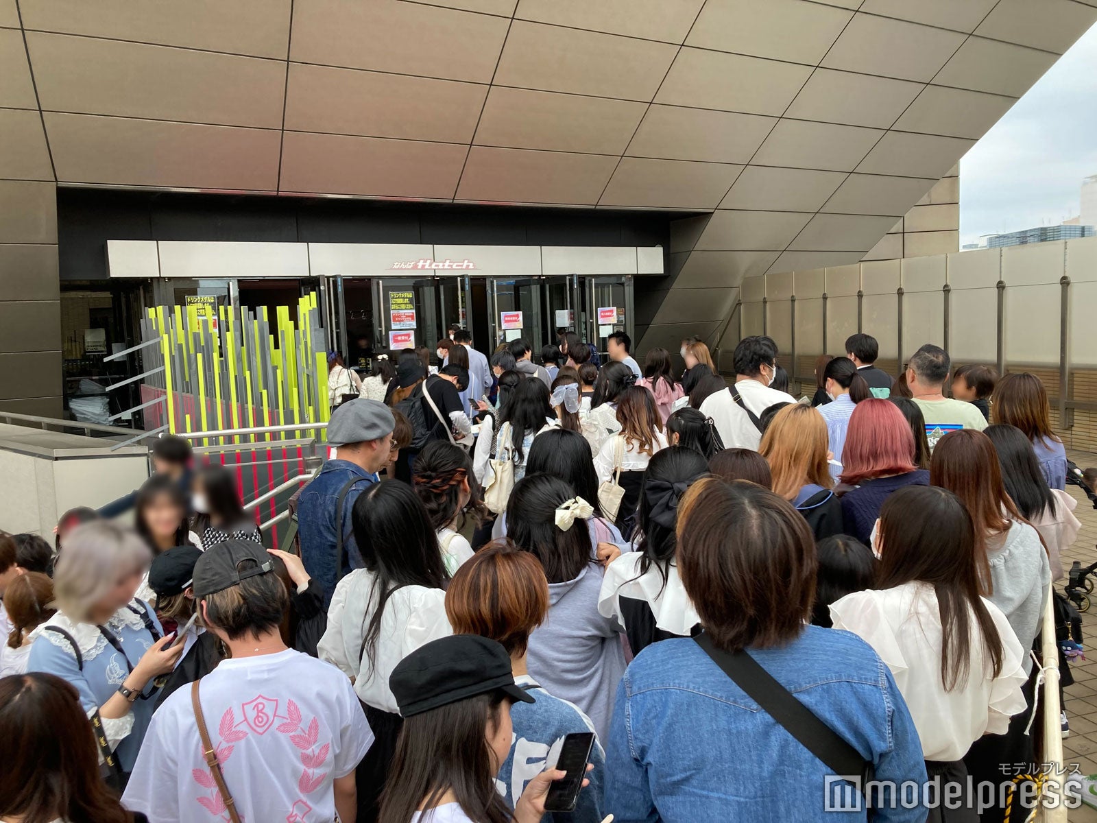 「GAKUSEI RUNWAY」外観（C）モデルプレス