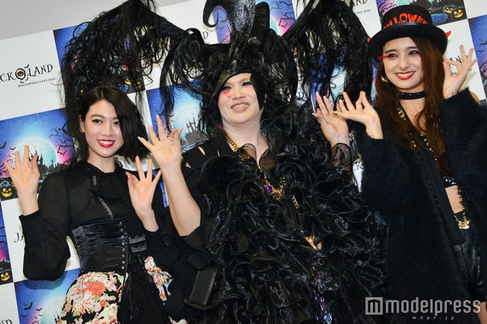 三吉彩花、IKKO、石田ニコル (C)モデルプレス