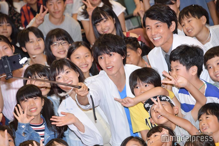 みんないい笑顔です (C)モデルプレス