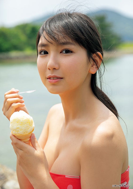 沢口愛華（C）西條彰仁 ／ヤングマガジン