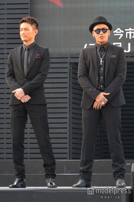 三代目J Soul Brothers（左から）今市隆二、ELLY