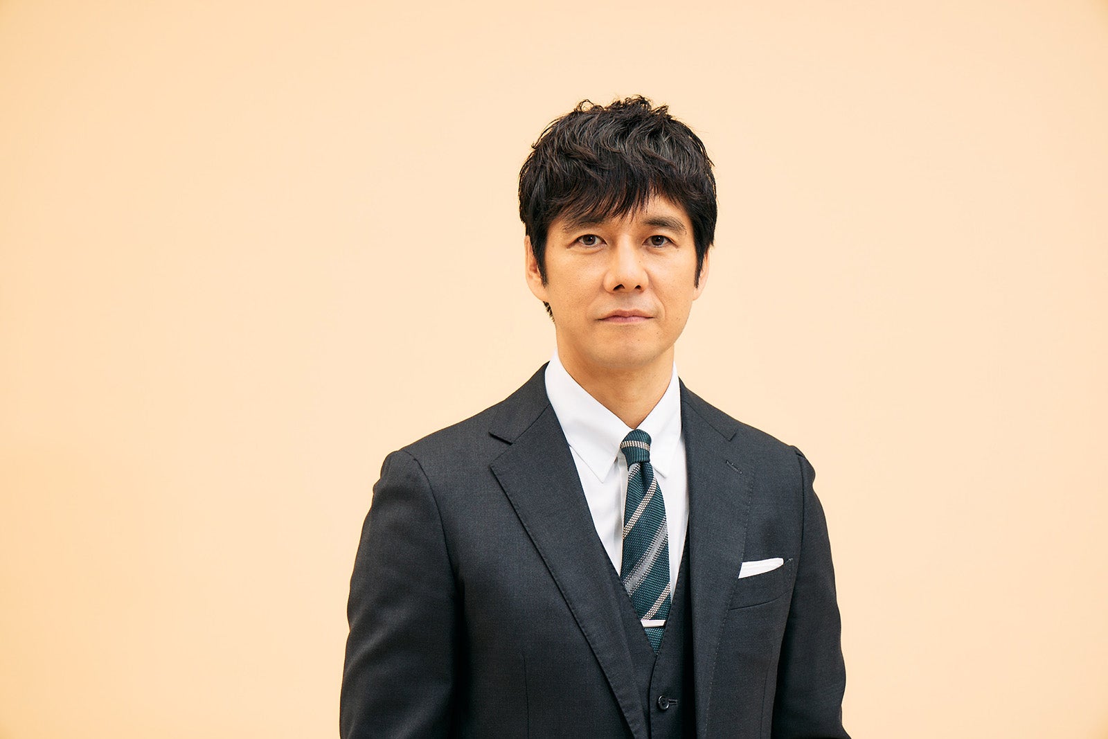 西島秀俊／撮影：加藤春日（C）TBS