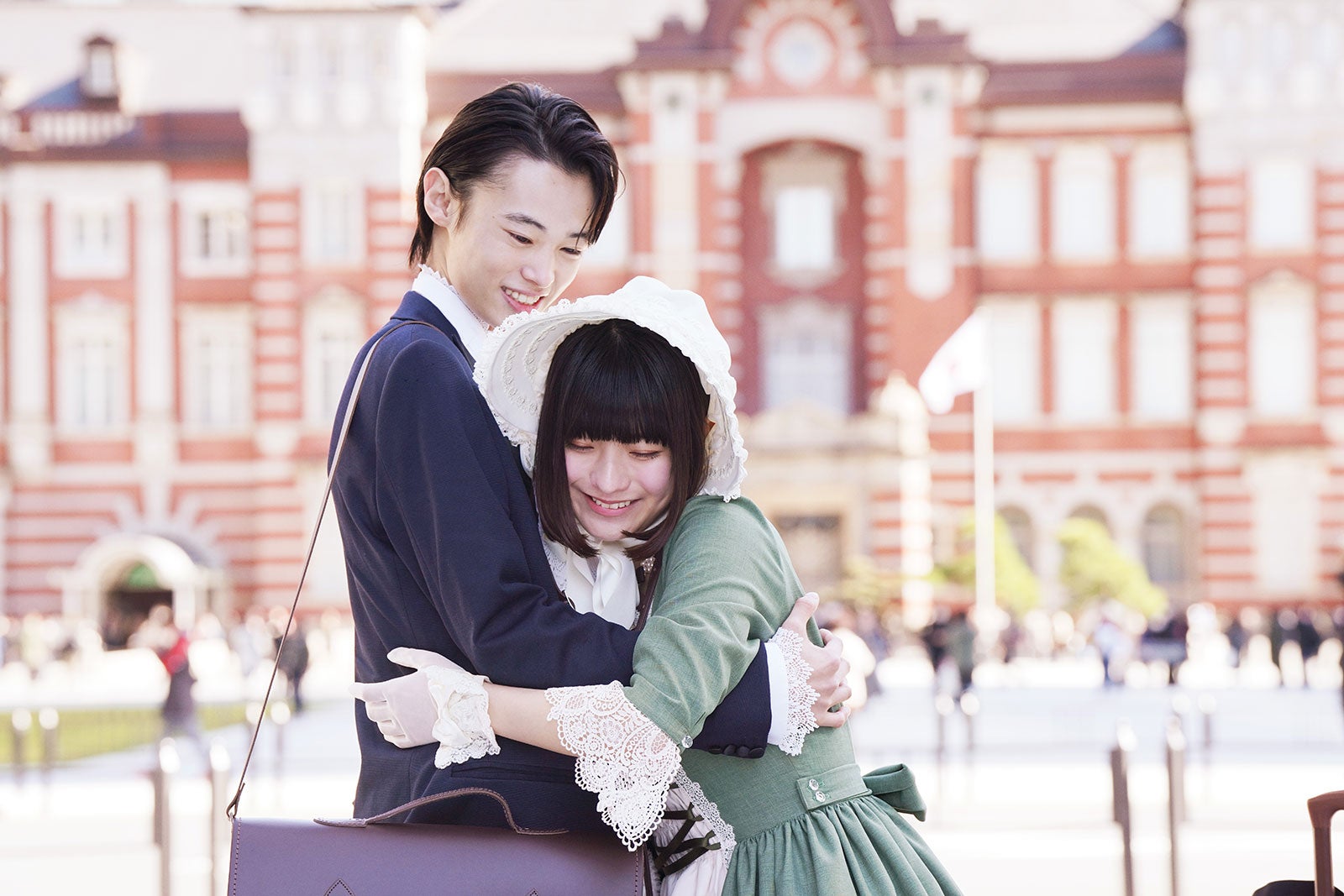 窪塚愛流、蒔田彩珠（C）嶽本野ばら／小学館／「ハピネス」製作委員会