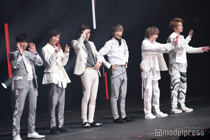 Snow Man(左から)宮舘涼太、阿部亮平、目黒蓮、向井康二、佐久間大介、深澤辰哉(C)モデルプレス