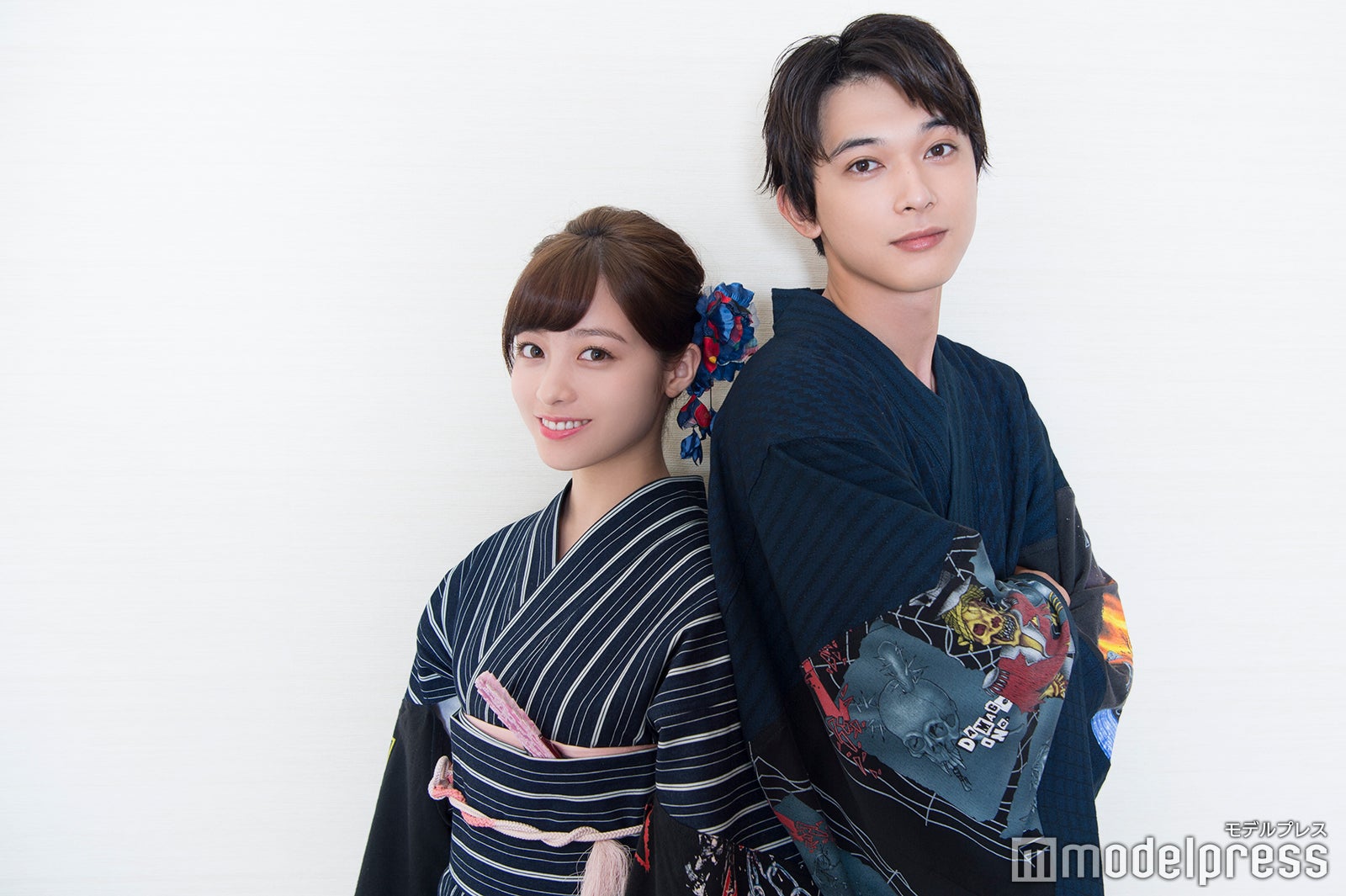 左から菅田将暉、小栗旬、橋本環奈。 - 「銀魂2」キャスト13名
