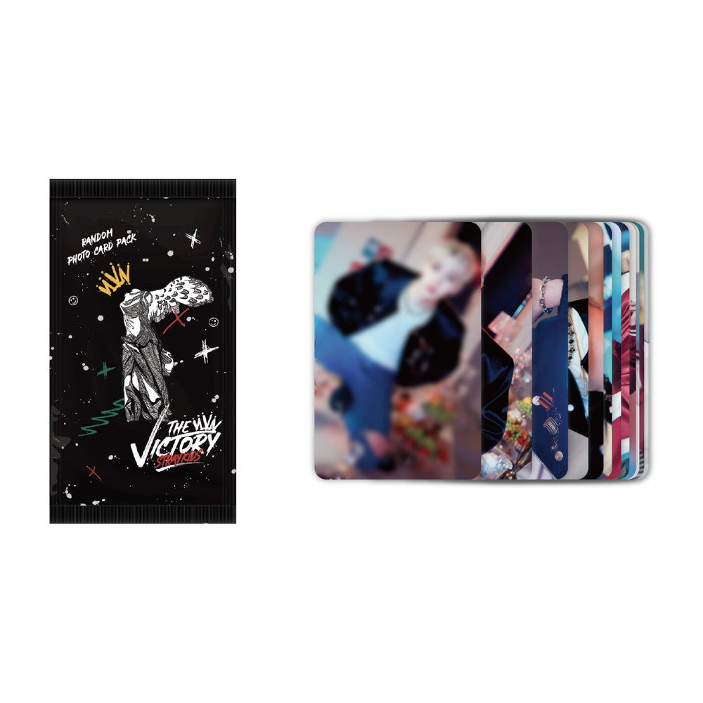 RANDOM PHOTO CARD PACK　税込700円（C）JYP