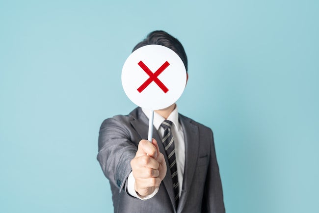 ダメ男化する！？「否定から入る彼氏」が危ない理由3つ