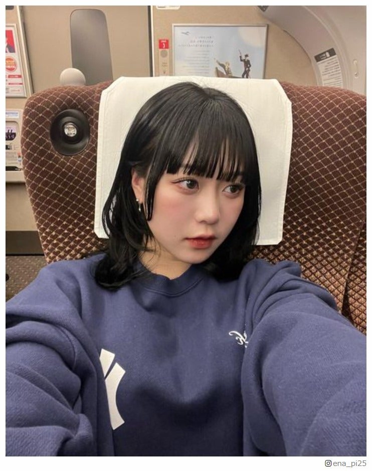 むくえな・えなぴ、ばっさりボブに大胆イメチェン「新鮮で可愛い」「何でも似合う」と絶賛の声