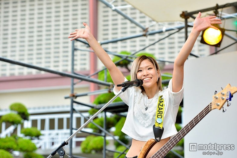 NANA／撮影：河上良（RYO KAWAKAMI）