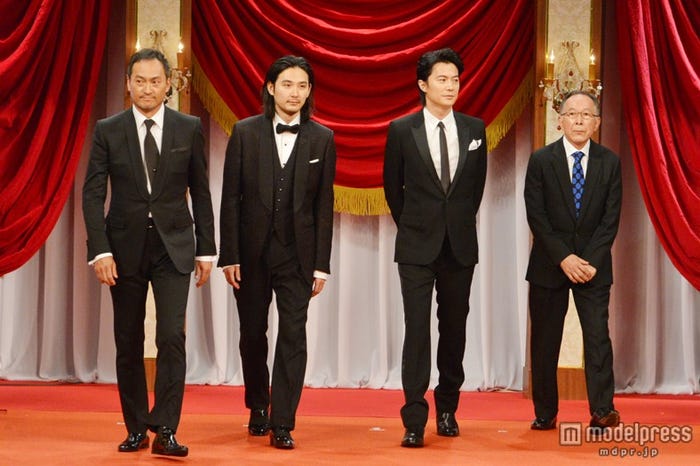 左から;渡辺謙、松田龍平、福山雅治、橋爪功