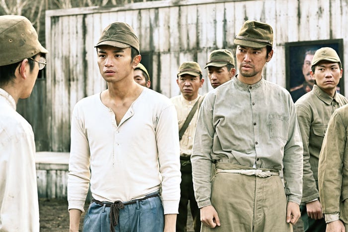 二宮和也、中島健人、桐谷健太(C)2022映画「ラーゲリより愛を込めて」製作委員会(C)1989清水香子