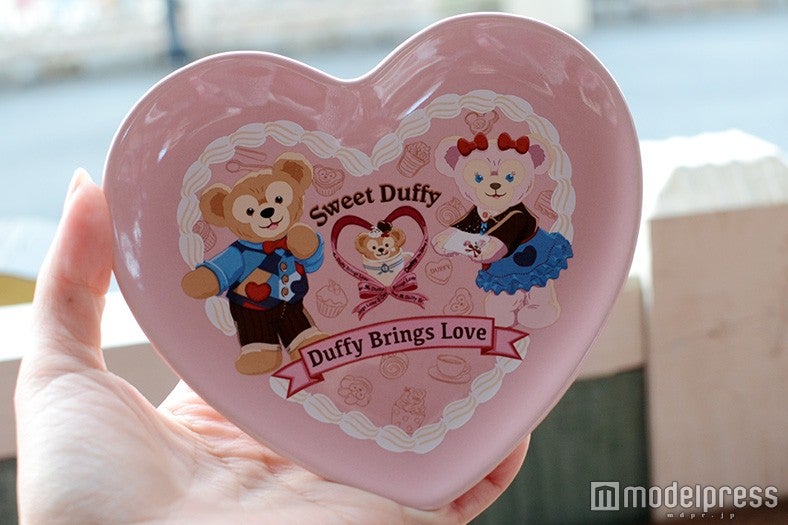 スーベニアプレート（C）モデルプレス