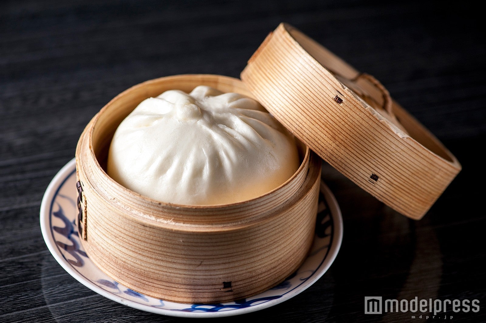 肉まん400円／画像提供：アークヒルズ