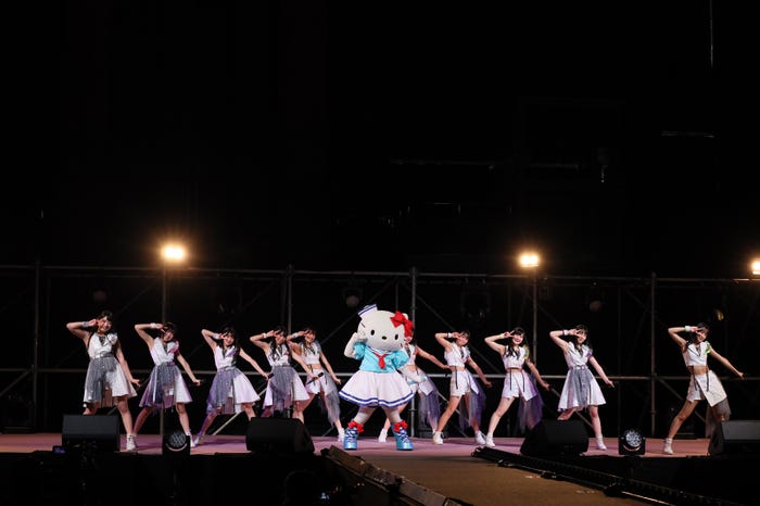 ハローキティ&OCHANORMA (提供画像)