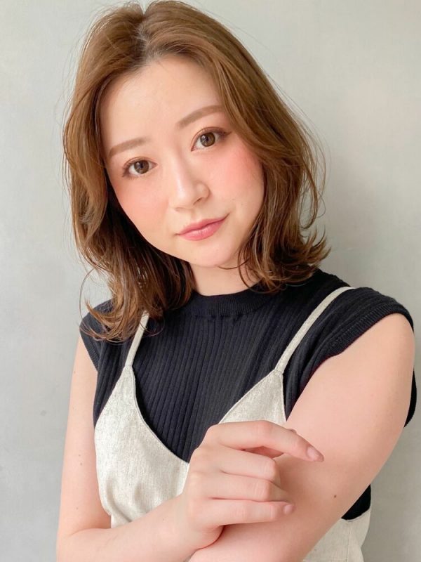 韓国美人になれる ミディアム レイヤーカット いまトレンドの髪型はコレ モデルプレス 韓国美人になれる ミディアム レイヤーカット いまトレンドの髪型はコレ モデルプレス
