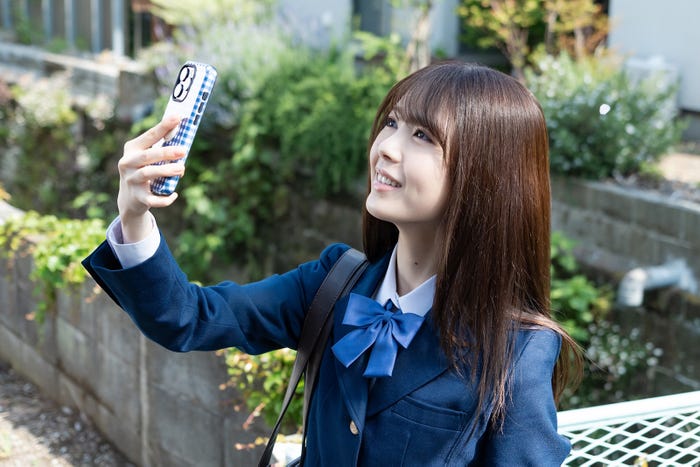 筒井あやめ「量産型ルカ -プラモ部員の青き逆襲-」第1話(C)「量産型ルカ」製作委員会