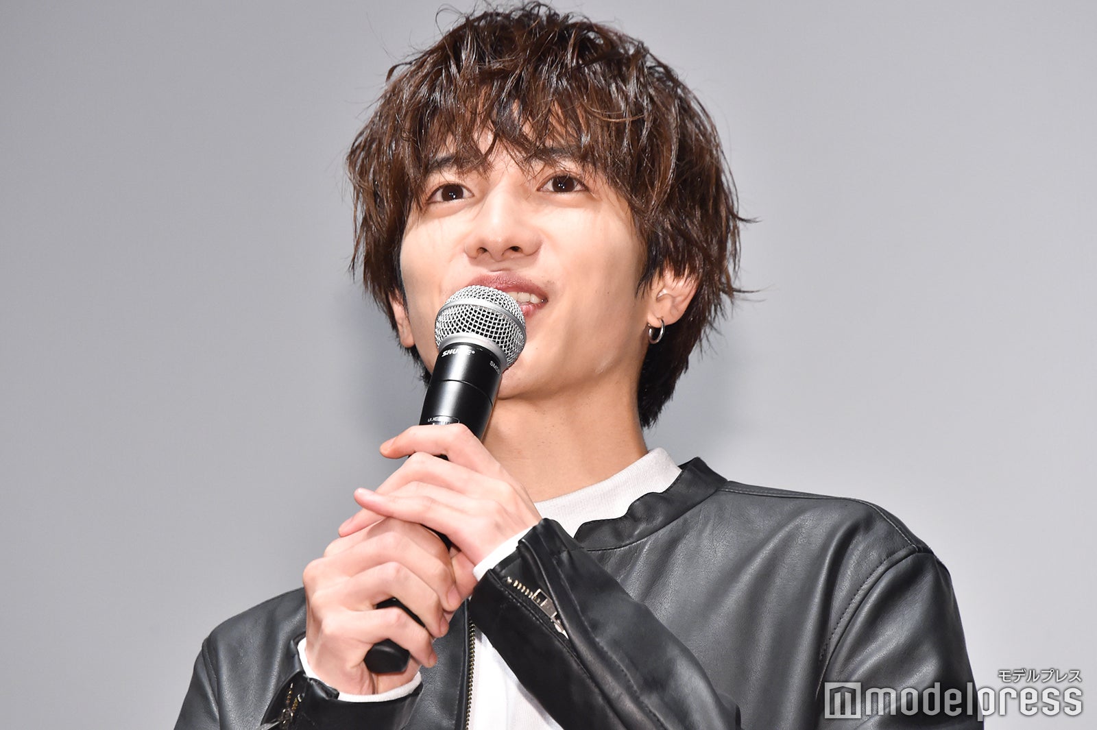 スーパーセール 目玉商品 志尊淳＆堀井新太、トイレ離脱・公開ひげ剃り…プライベート感 その他