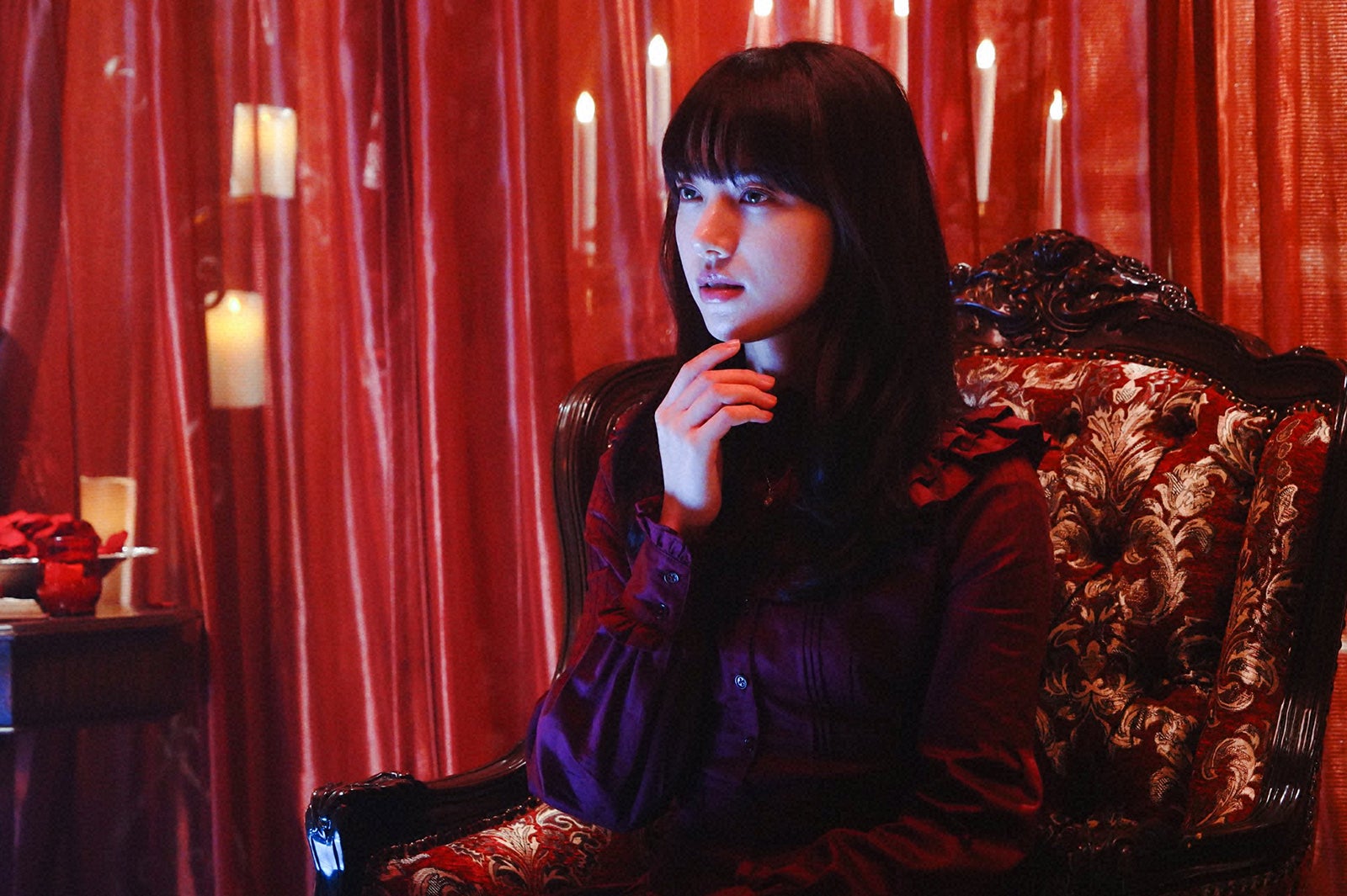 清原果耶／「霊媒探偵・城塚翡翠」第1話より（C）日本テレビ