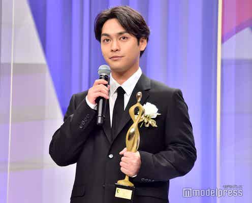 「太陽の子」単発ドラマ部門グランプリに輝く 柳楽優弥「1人の人間としても役者としても知るべき事実にしっかり関われた」<東京ドラマアウォード2021>