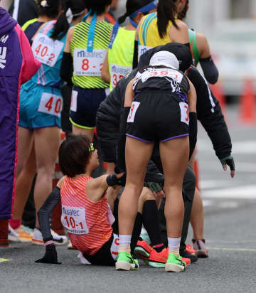 不破聖衣来は1区23位 タスキリレーで転倒も故障明けで意地の走り スタート直後最後方→後半ジャンプアップ