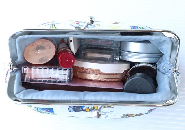 宝島社　雑誌　ムック本　Disney