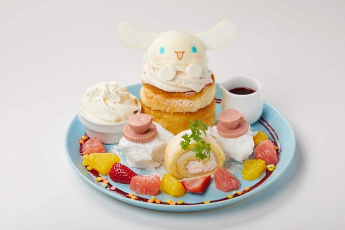 【シナモロールのコーヒーカップ パンケーキ】1,628円(C)2022 SANRIO CO.,LTD.APPROVAL NO.L635651