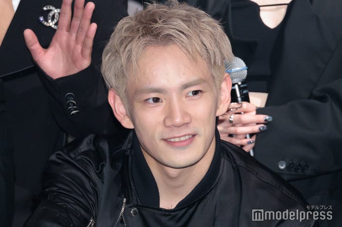 「スケカク、スケカク!スケジュール確保しなきゃ!」とハイテンションな浦川翔平(C)モデルプレス