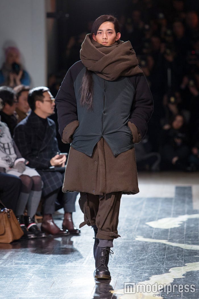 竜星涼/「Yohji Yamamoto HOMME 2016-2017AW Paris Collection」より(画像提供:所属事務所)